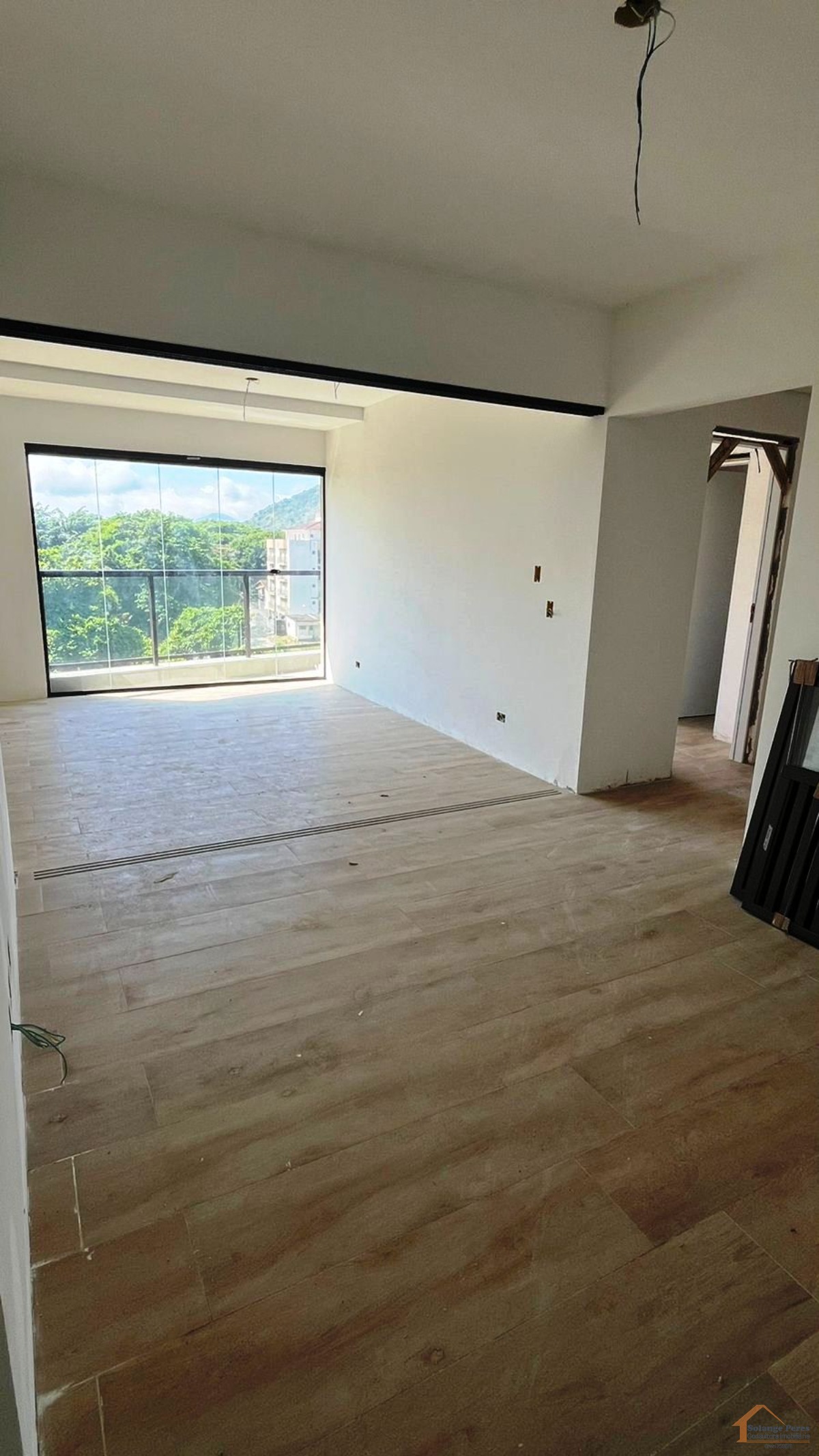 Apartamento à venda com 2 quartos, 73m² - Foto 4