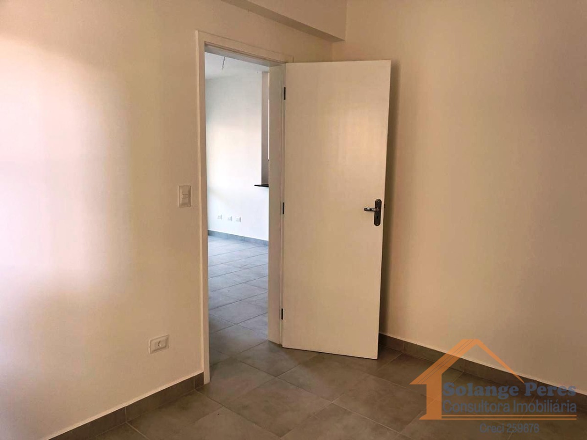 Apartamento à venda com 2 quartos, 72m² - Foto 11