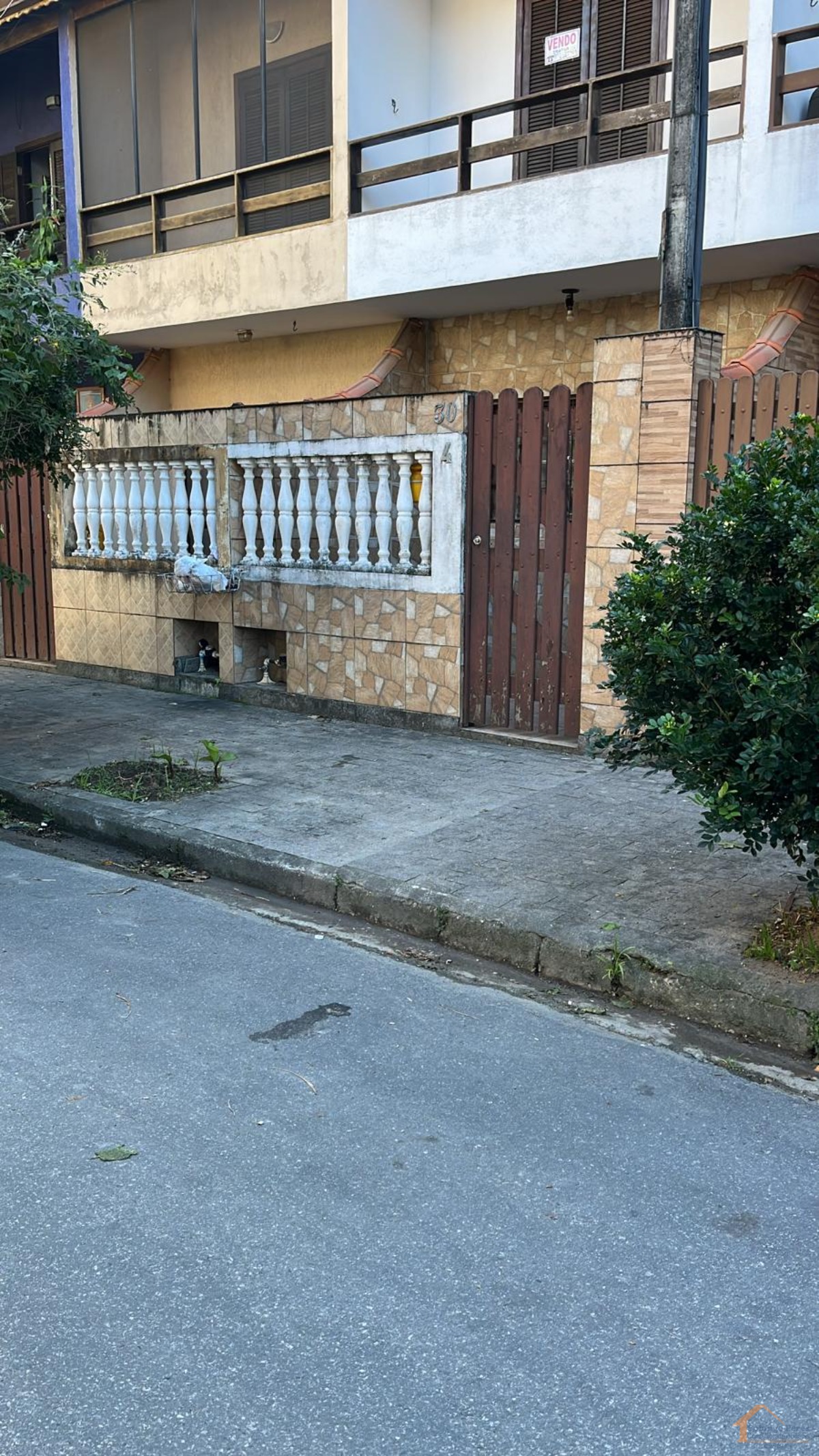 Sobrado à venda com 2 quartos, 55m² - Foto 1