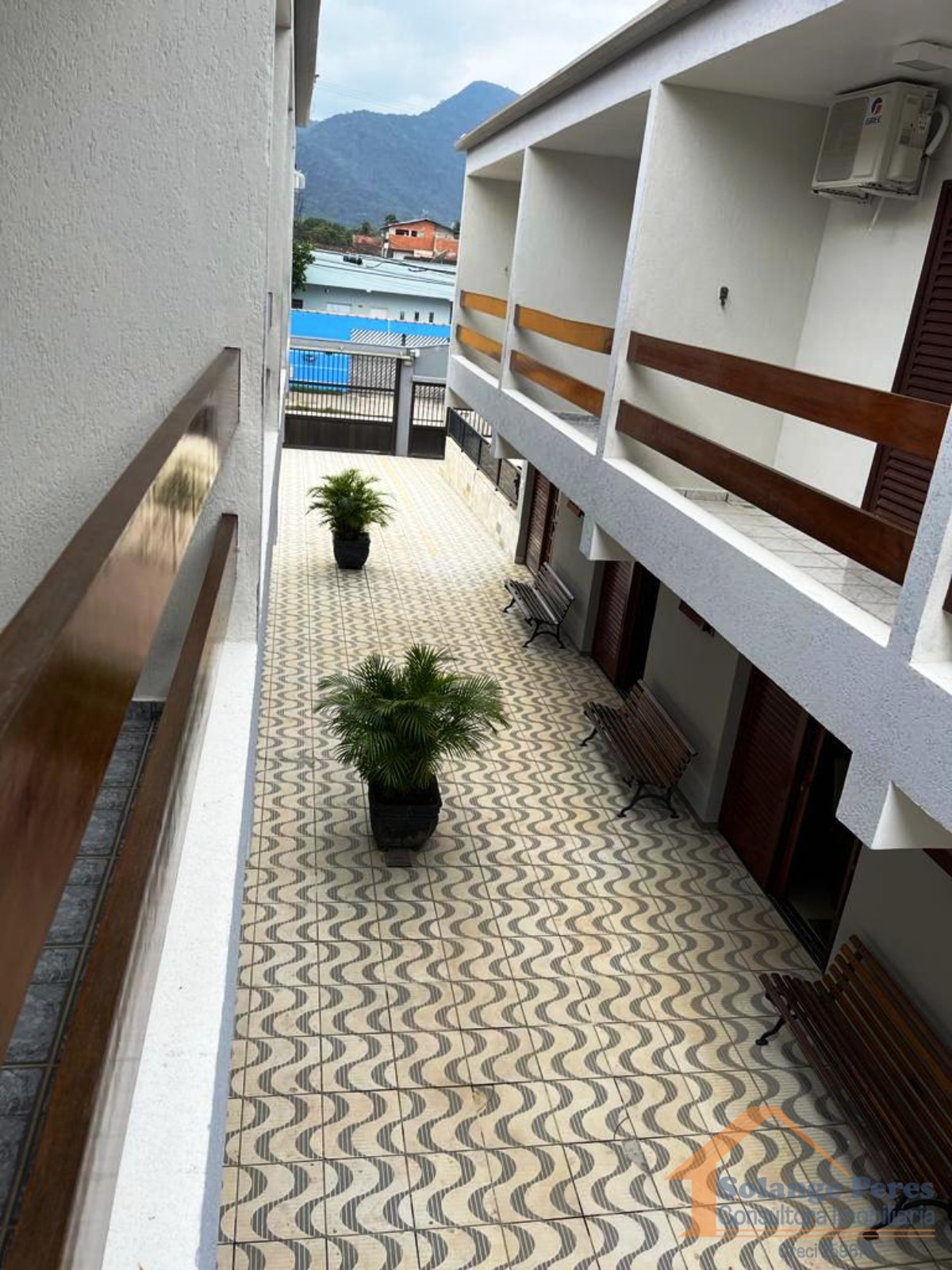 Sobrado à venda com 3 quartos, 58m² - Foto 4