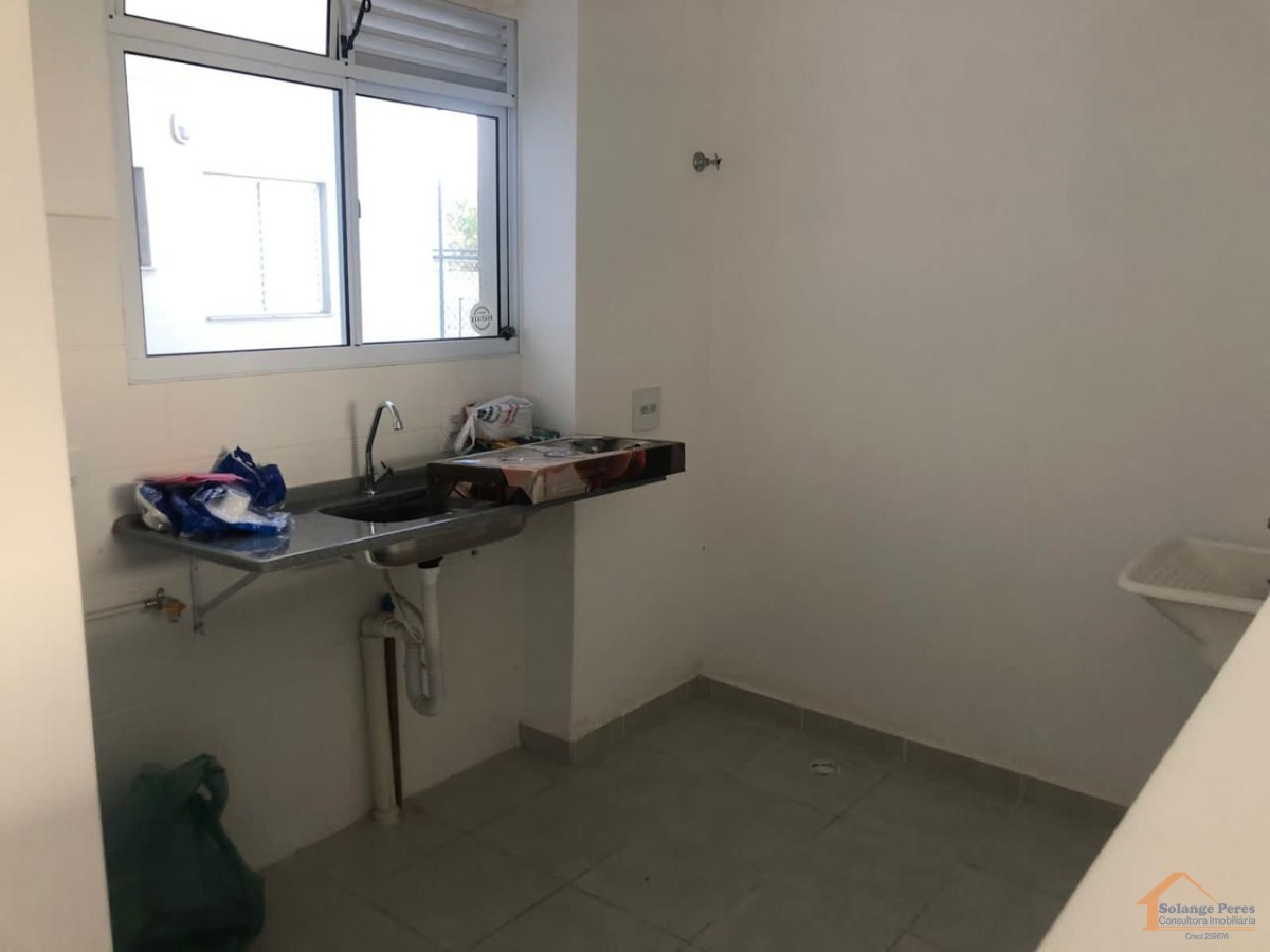 Apartamento à venda com 2 quartos, 44m² - Foto 9