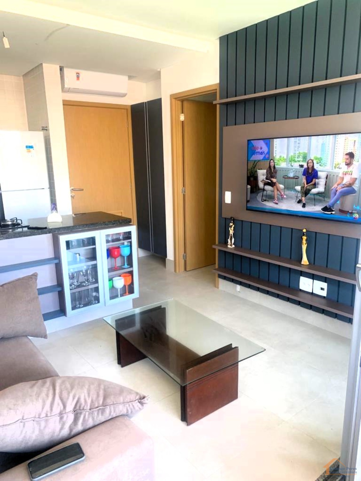 Apartamento à venda com 2 quartos, 62m² - Foto 1