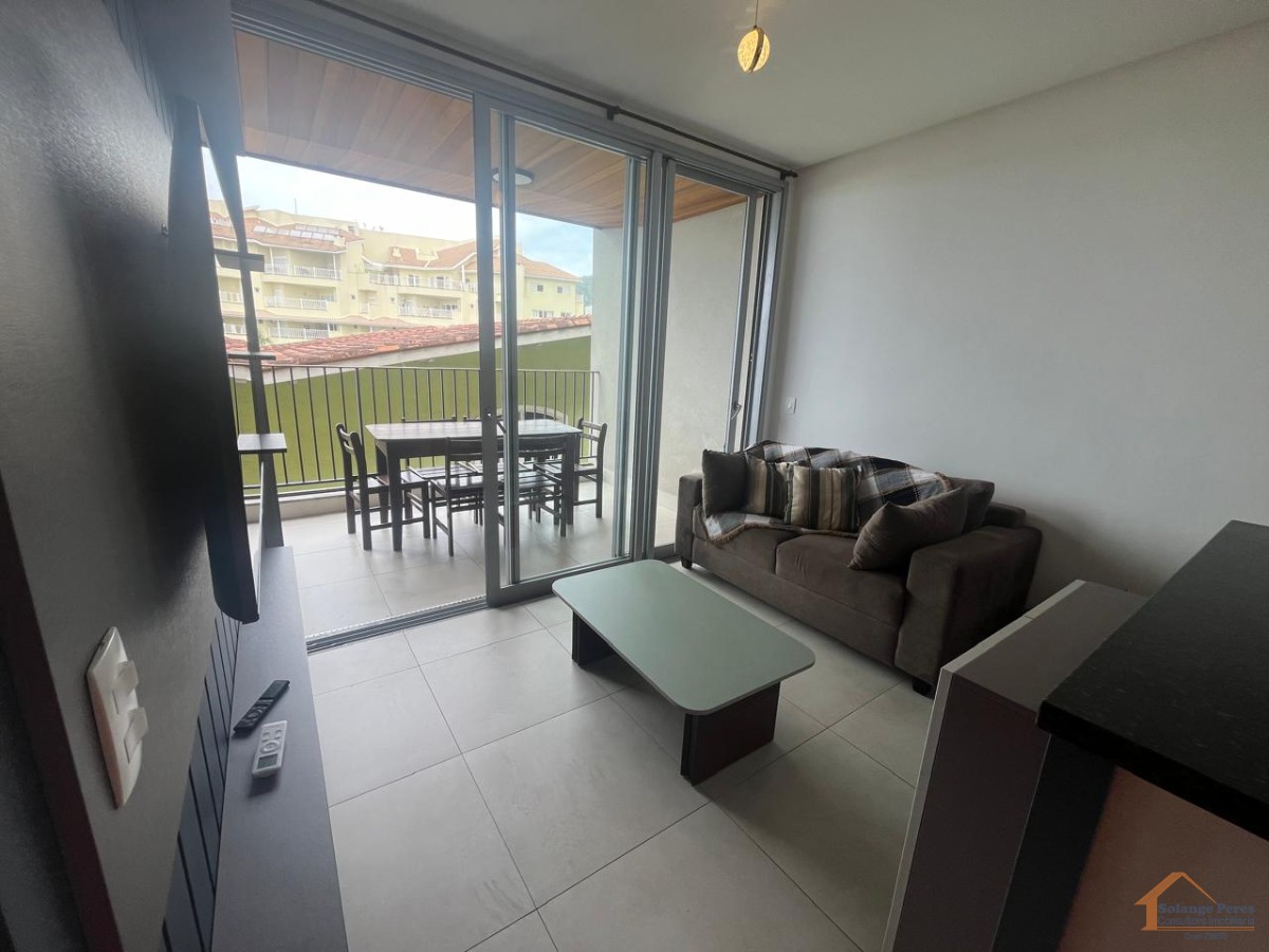 Apartamento à venda com 2 quartos, 62m² - Foto 1