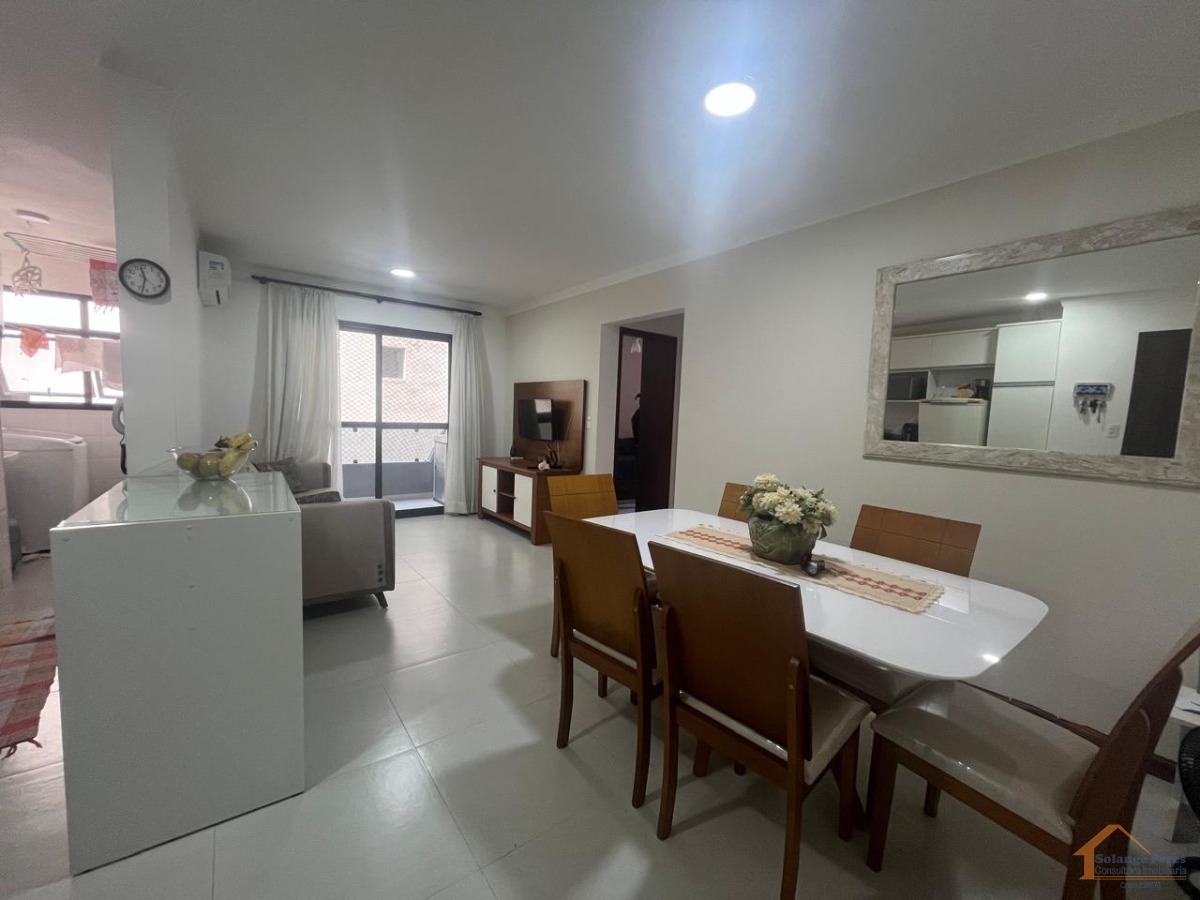 Apartamento à venda com 2 quartos, 66m² - Foto 1