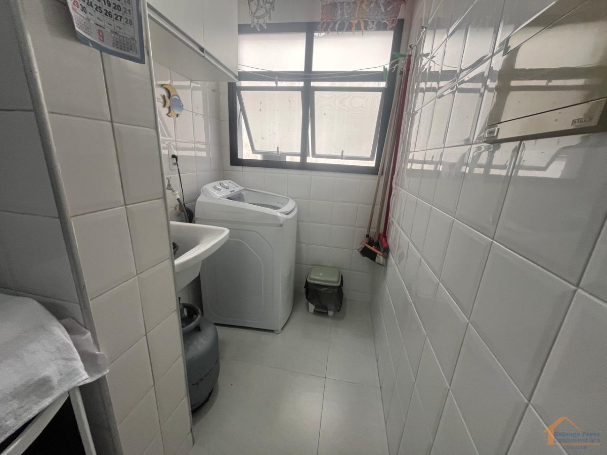 Apartamento à venda com 2 quartos, 66m² - Foto 12