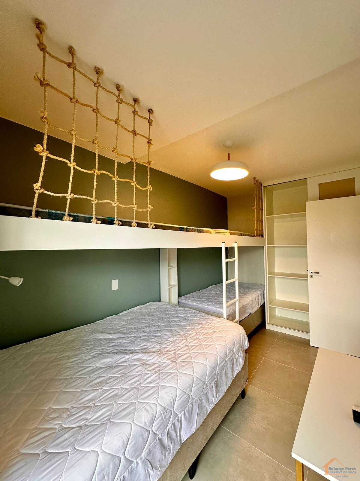 Apartamento à venda com 3 quartos, 113m² - Foto 3