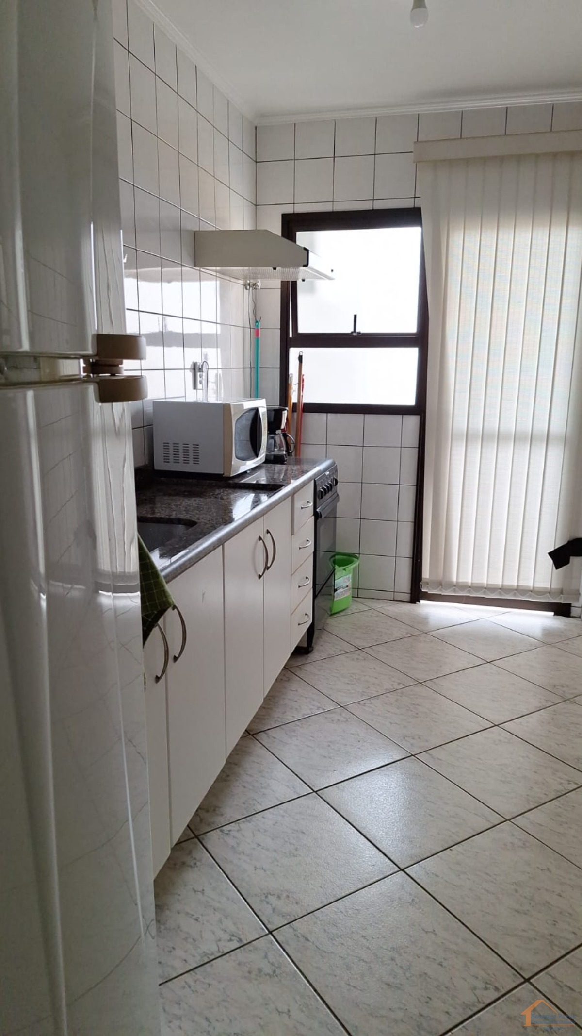 Apartamento à venda com 2 quartos, 110m² - Foto 7