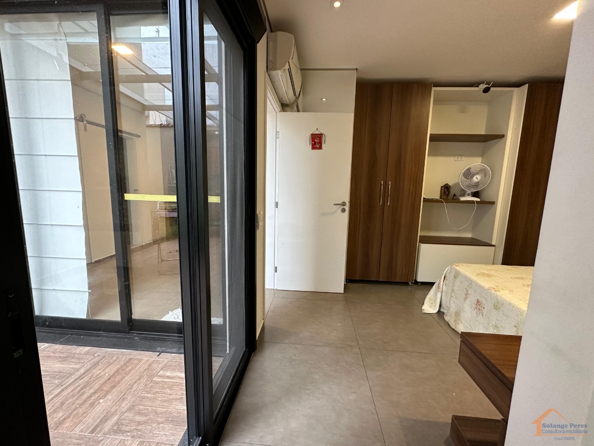 Casa à venda com 5 quartos, 245m² - Foto 9