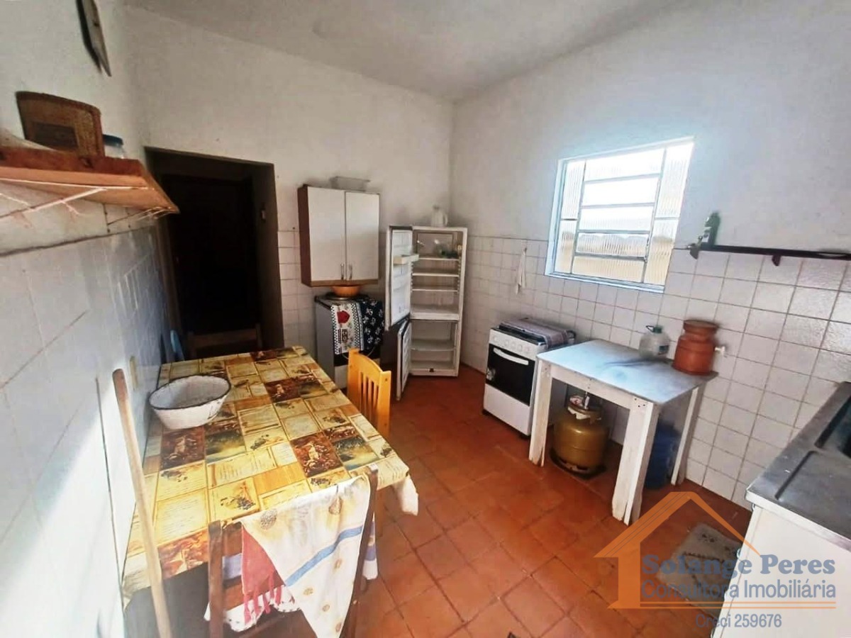 Casa à venda com 2 quartos, 185m² - Foto 5